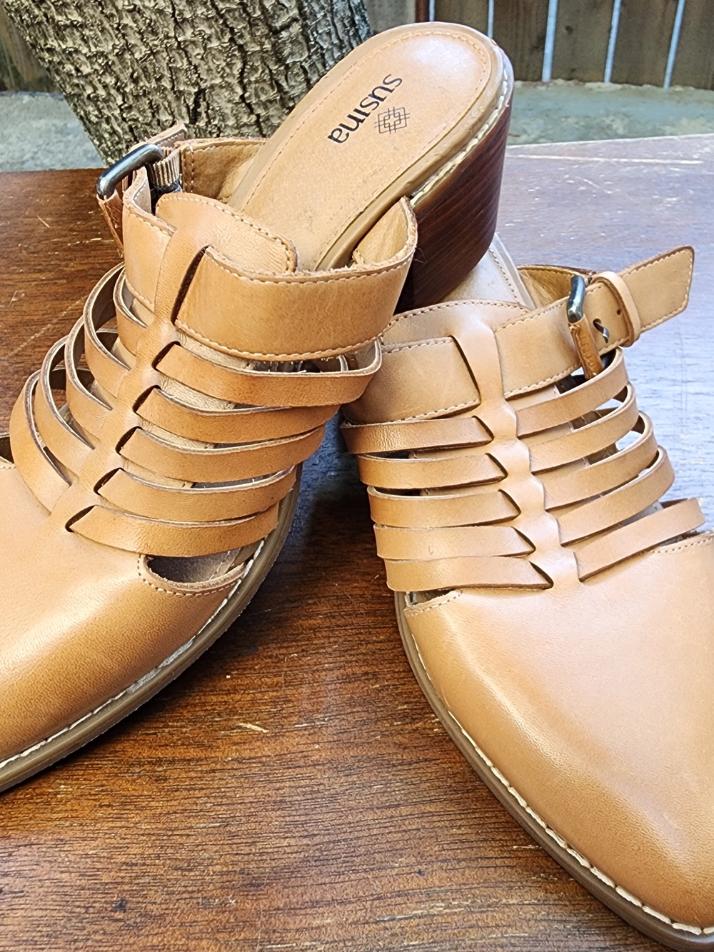Susina Tan Leather Strappy Pointed Toe Mule Heeled Clogs Sandals Size 7M